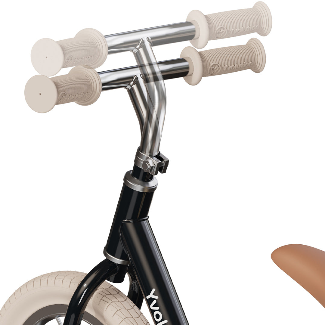 yvolution loopfiets classic balance bike air - zwart | 03YT52K4 | 3