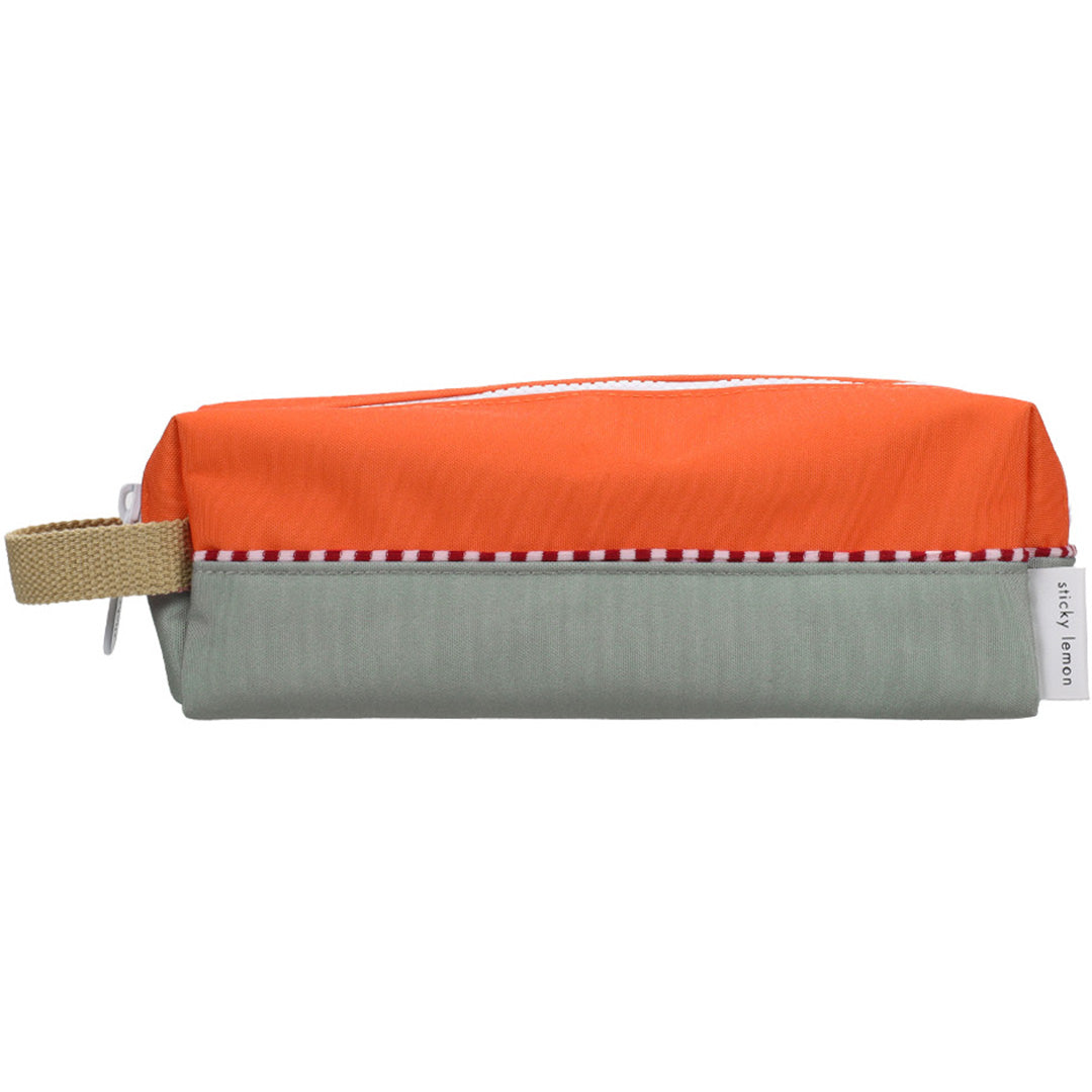 1802287-sticky-lemon-pennenetui-colourblocking-lifebuoy-orange-shark-grey_1