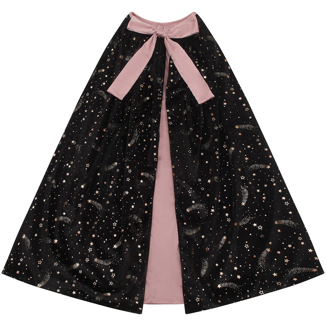 Mimi & Lula verkleedcape van zwart fluweel met gouden sterrenprint en roze voering.