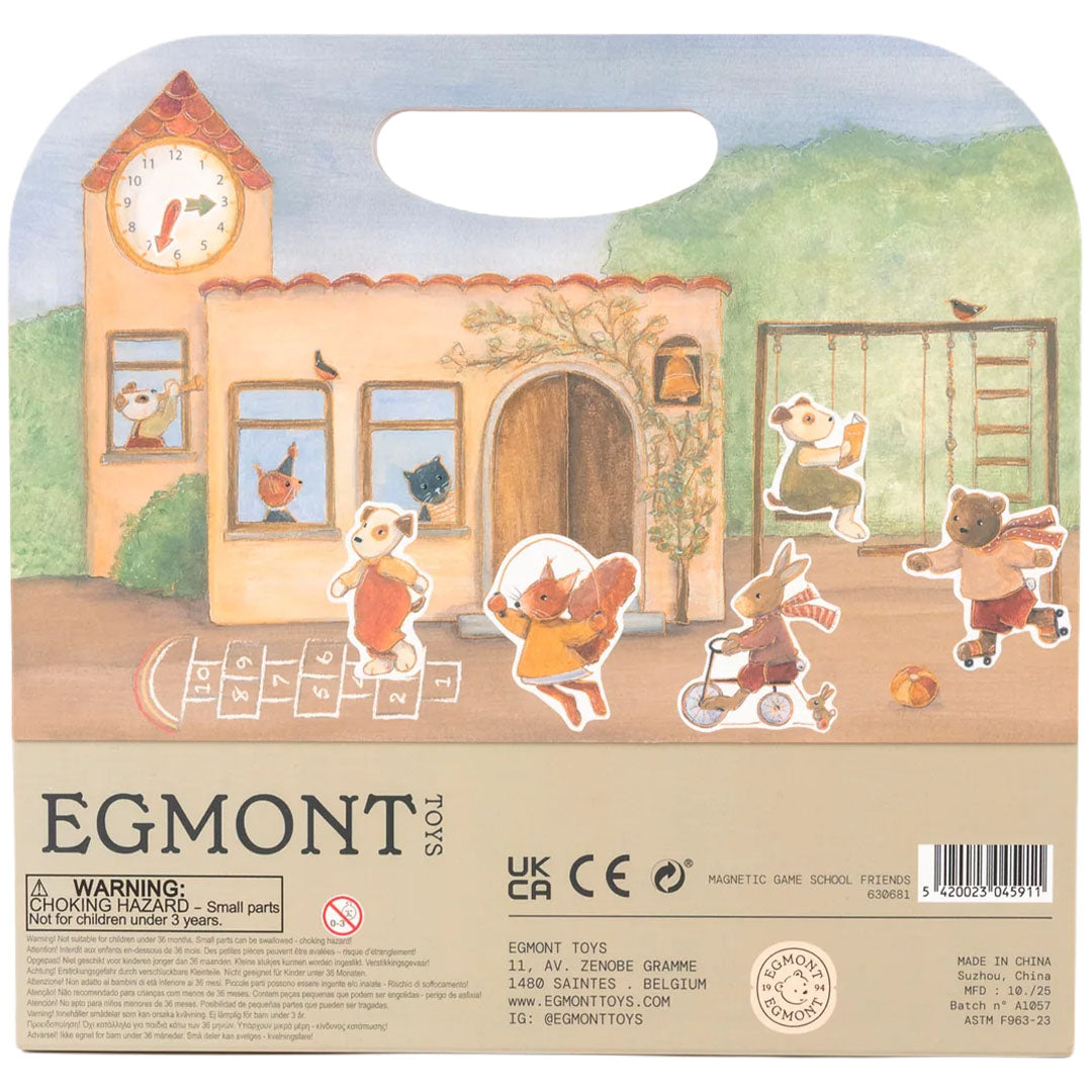 De achterkant van de verpakking van het magnetisch spel School Friends, met een buitenscène met een schoolgebouw en spelende dierenfiguren.