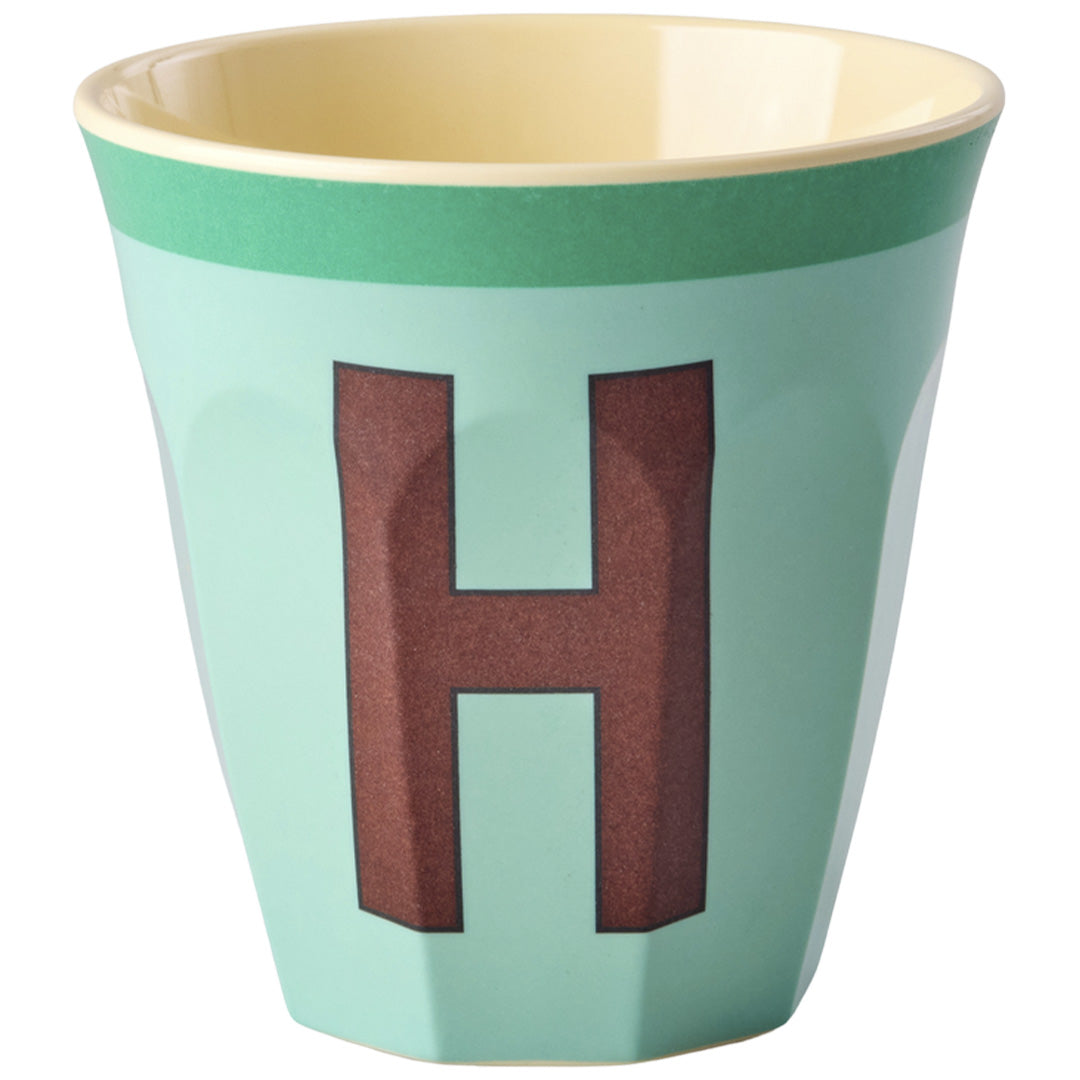 rice plastic alfabetbeker in mintgroen met de letter H.