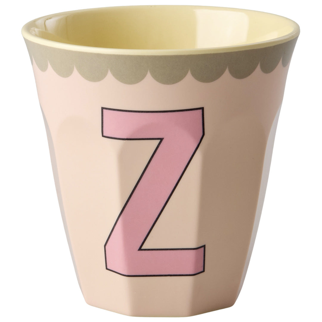 rice alfabetbeker in zachtroze met de letter Z.