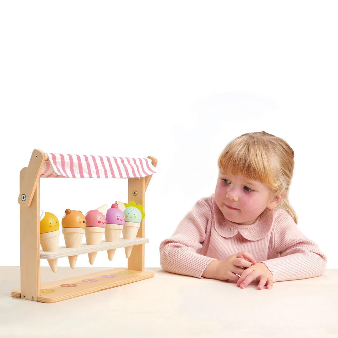 tender leaf toys speelset ijswinkel | 
4608243 | 3