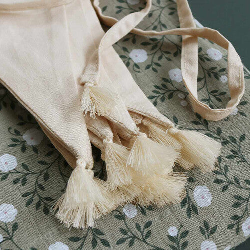 a little lovely company vlaggenslinger cream | DEGAWH02 | 1