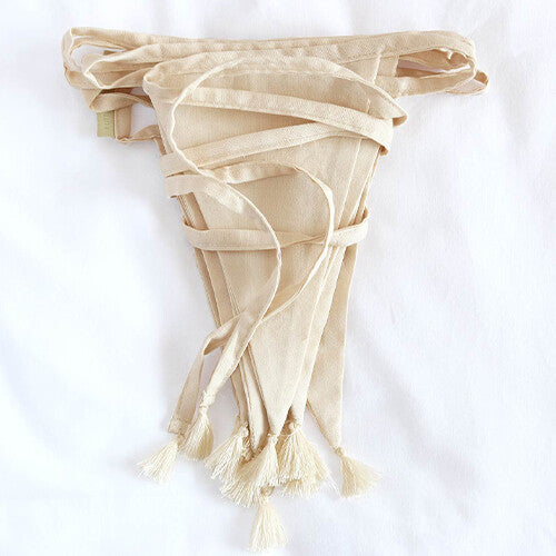 a little lovely company vlaggenslinger cream | DEGAWH02 | 5