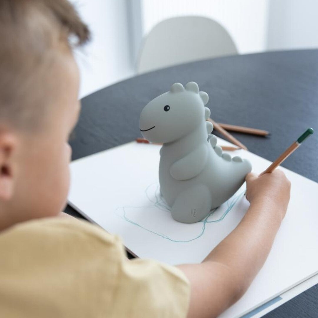 atelier pierre spaarpot dino jéroom - sage | JD-318 | 1