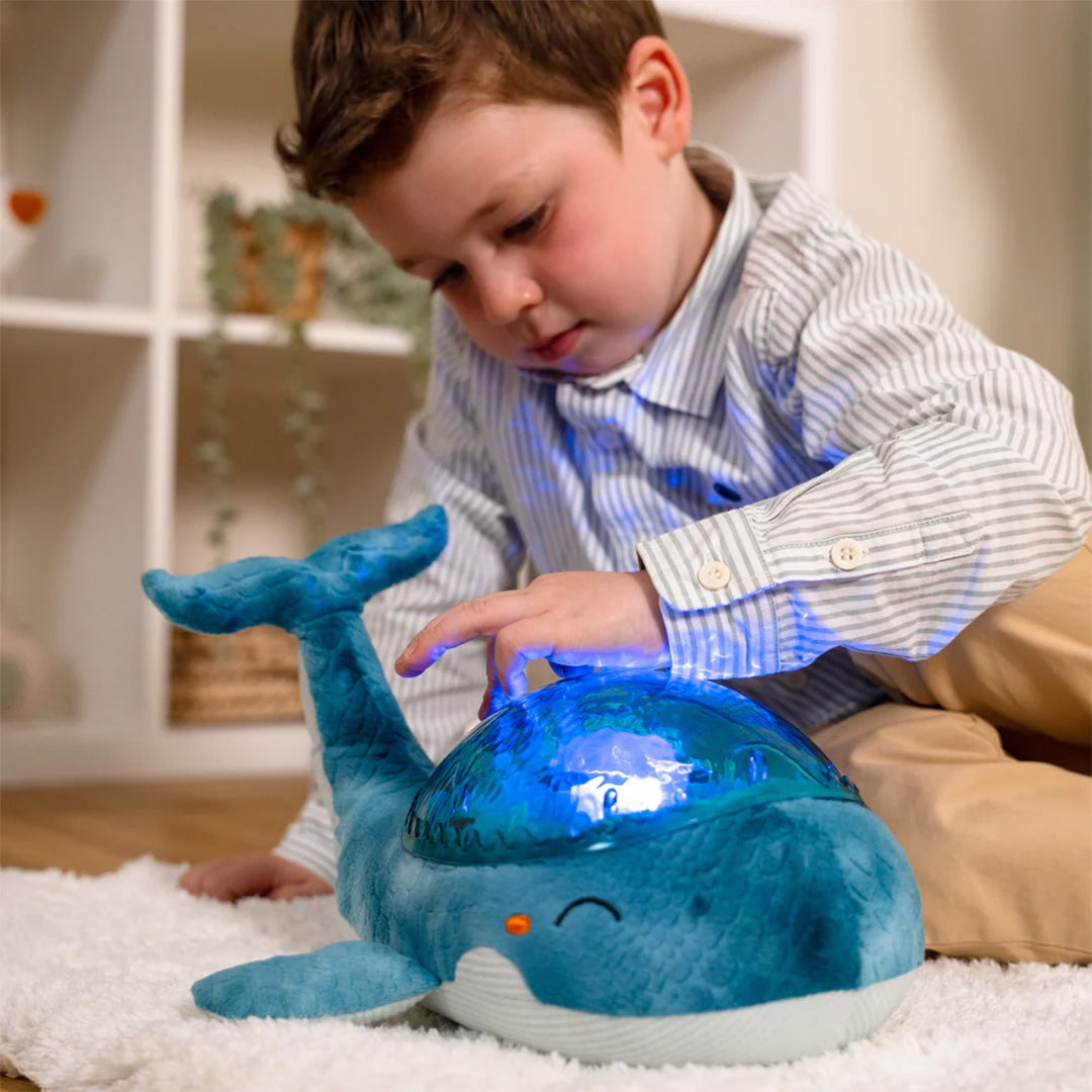 cloud.b knuffelwalvis met nachtlamp en geluid - blauw | CLB-TRANQUILWHALE-BU | 12