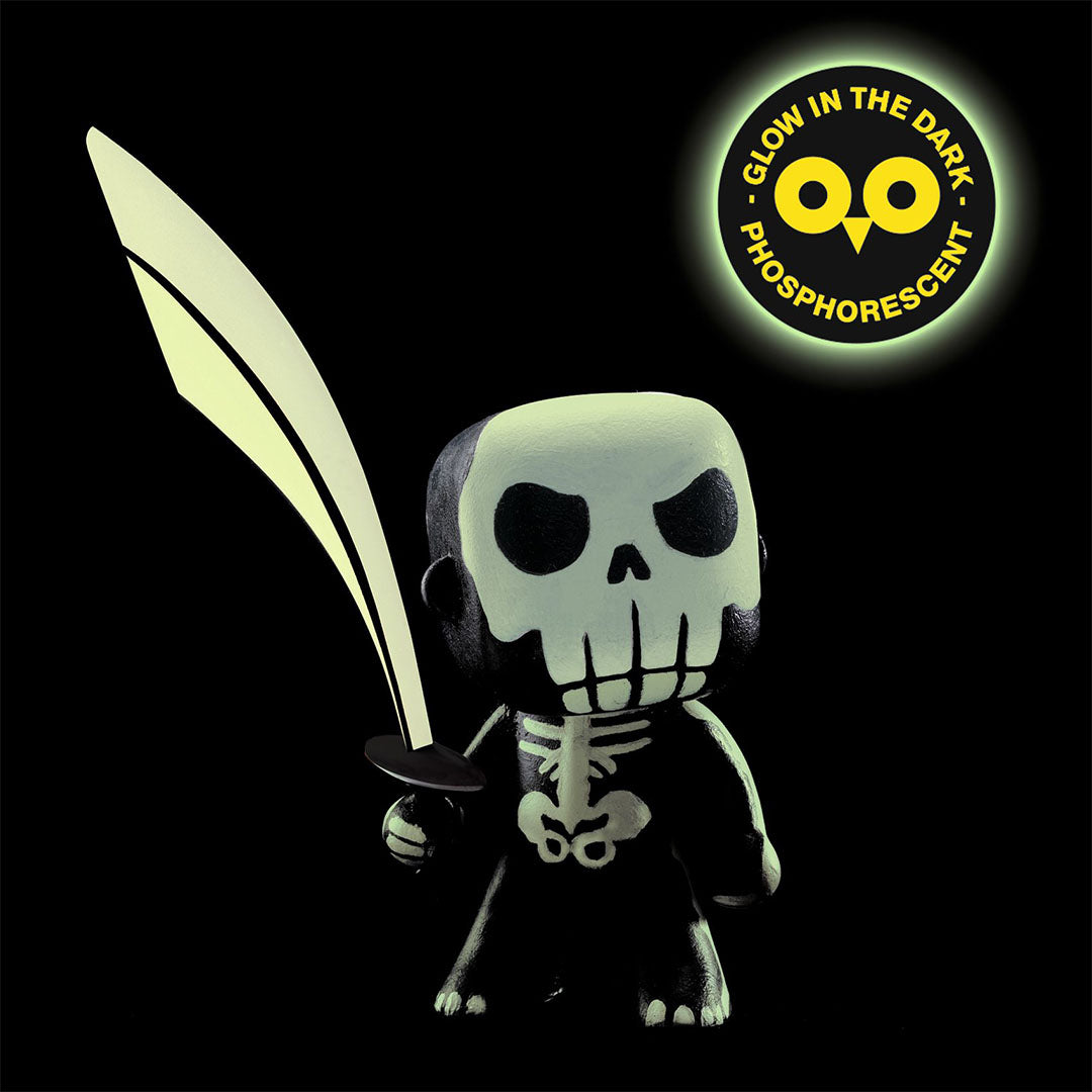 djeco arty toys - skully glow in the dark | DJ06719 | 2
