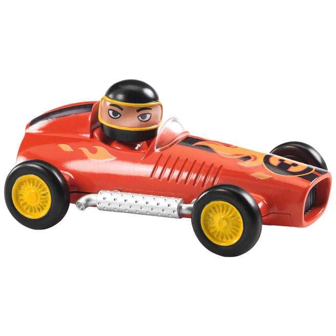Djeco rode speelgoed raceauto met coureur en vlammenpatroon.