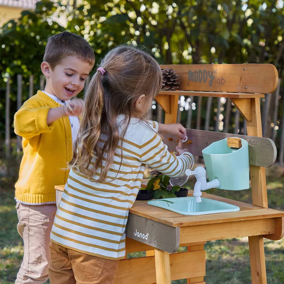 janod kinder buitenkeuken en modderkeuken | 11.6632 | 1