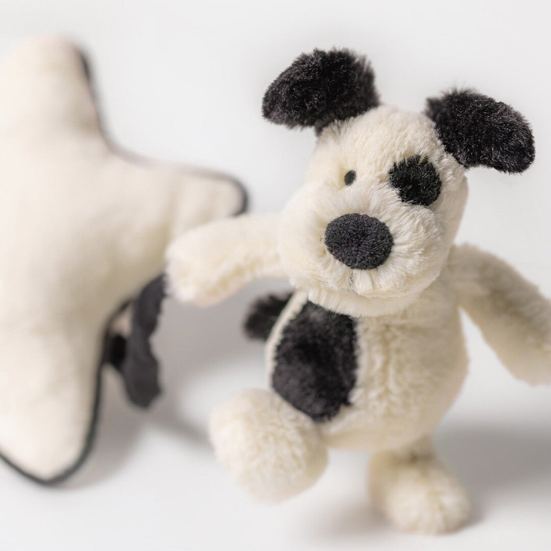 jellycat muziekdoosje bashful black and cream puppy - 30 cm | MP4BCP | 1