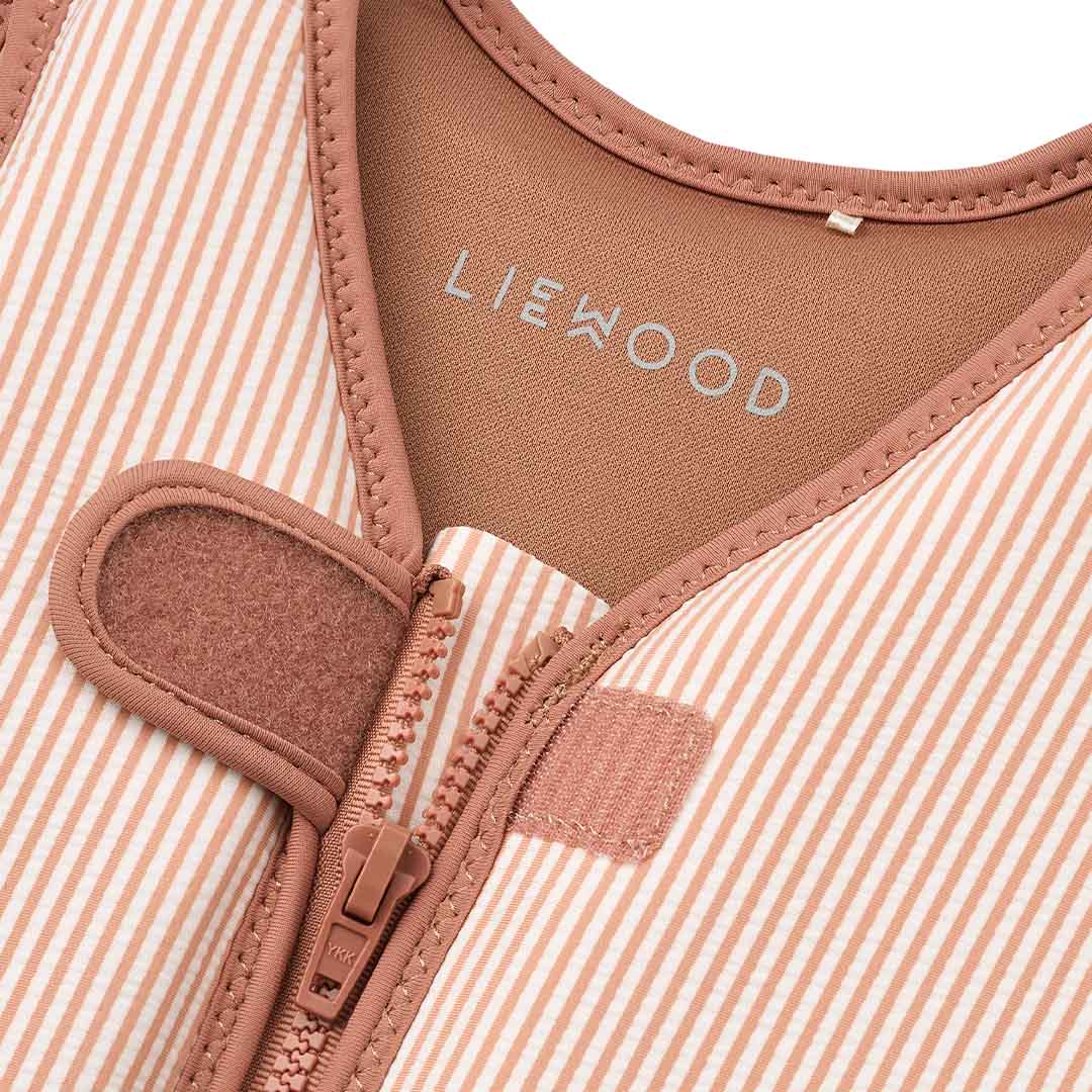 liewood zwemvest dove seersucker - pale tuscany - creme de la creme - 19-30 kg | LW20739 | 3