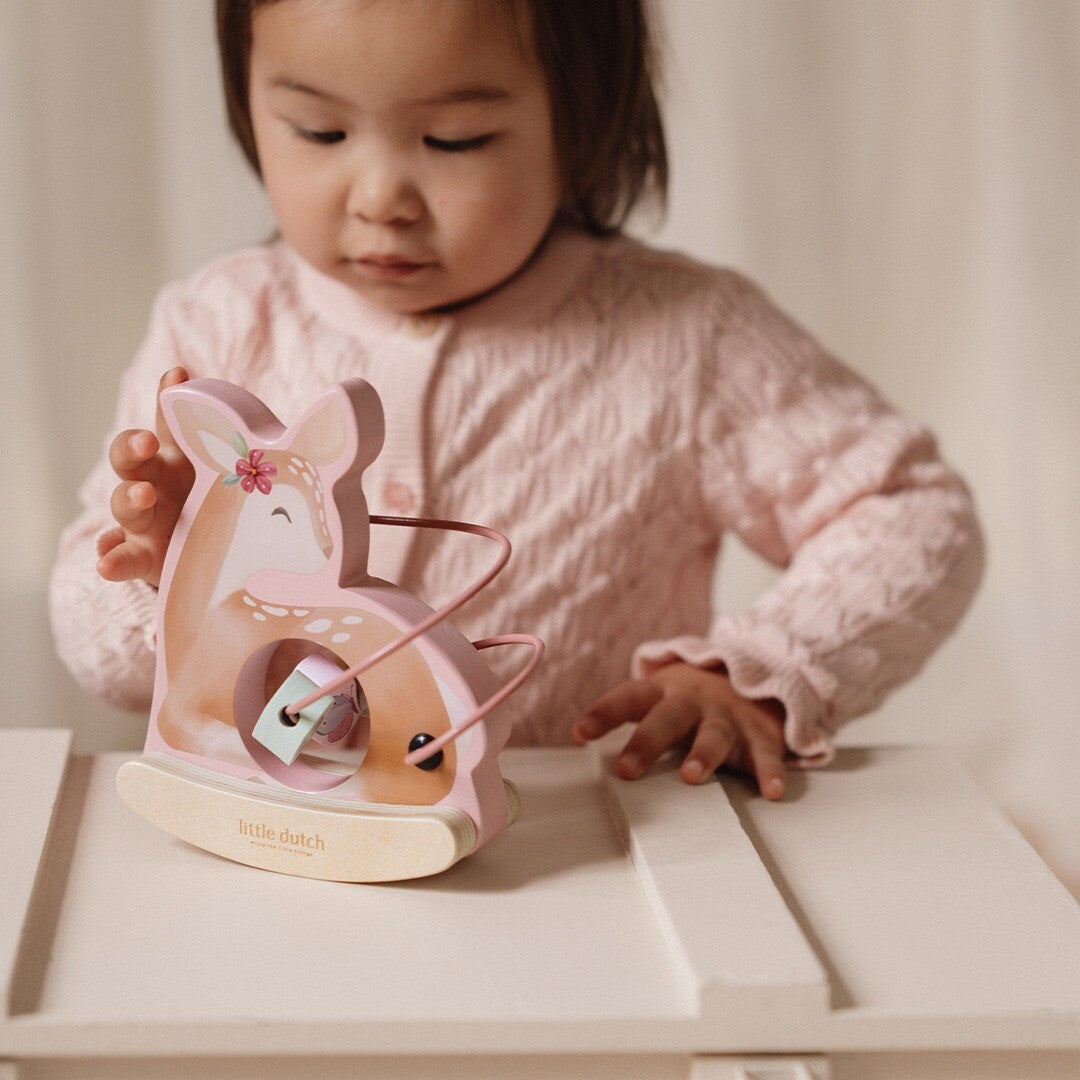 little dutch wiebeldier met activiteitenlooping fairy garden   | LD7334 | 5