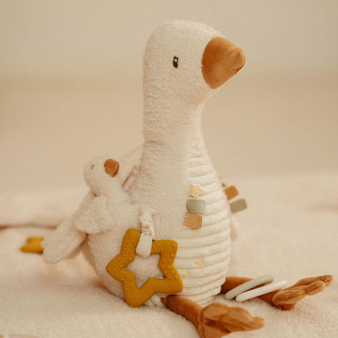 little dutch activiteitenknuffel gans little goose | LD8431 | 2