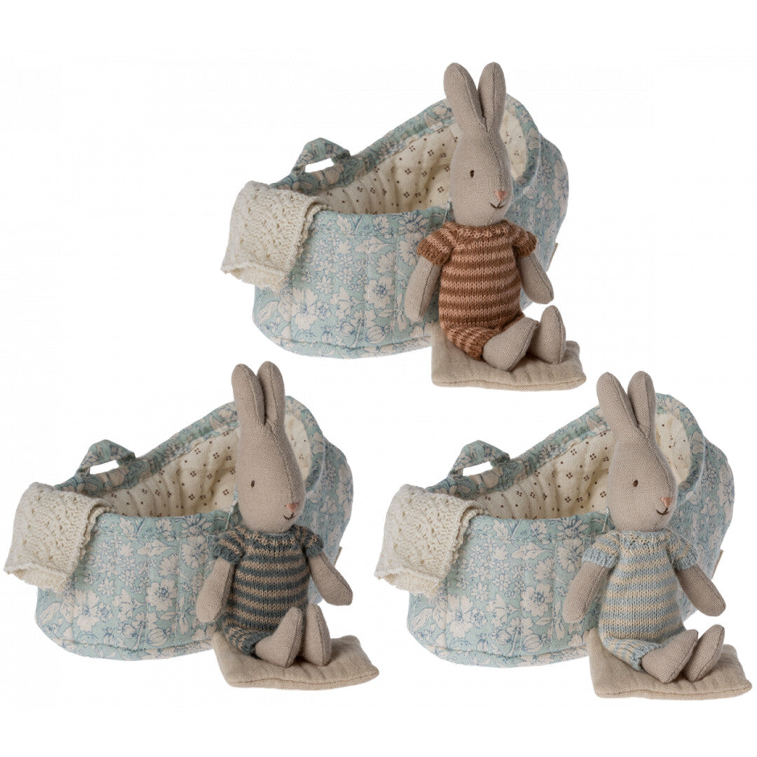 maileg knuffelkonijn in wieg blauw - micro - 11 cm - assorti | 16-1023-10 | 0