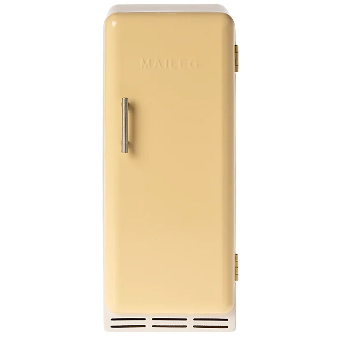maileg poppenhuis koelkast - yellow - 22 cm | 11-4117-02 | 0