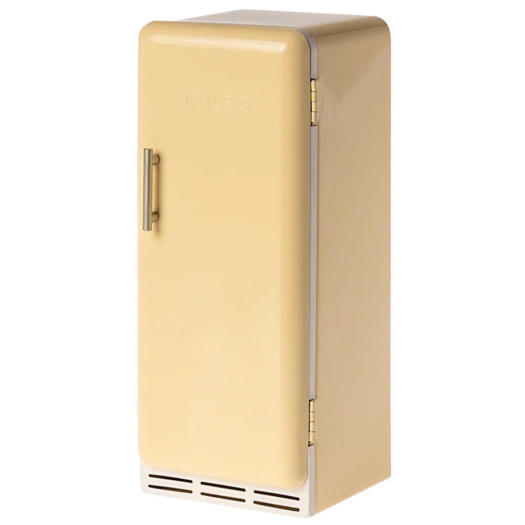 maileg poppenhuis koelkast - yellow - 22 cm | 11-4117-02 | 1