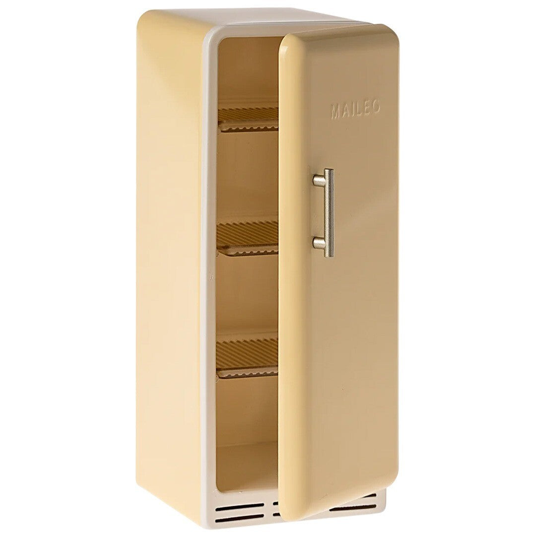 maileg poppenhuis koelkast - yellow - 22 cm | 11-4117-02 | 3