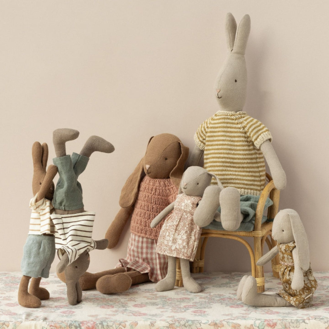 maileg poppenkleding gebreid shirt en rokje - knuffelkonijn - maat 3 | 16-4300-01 | 2