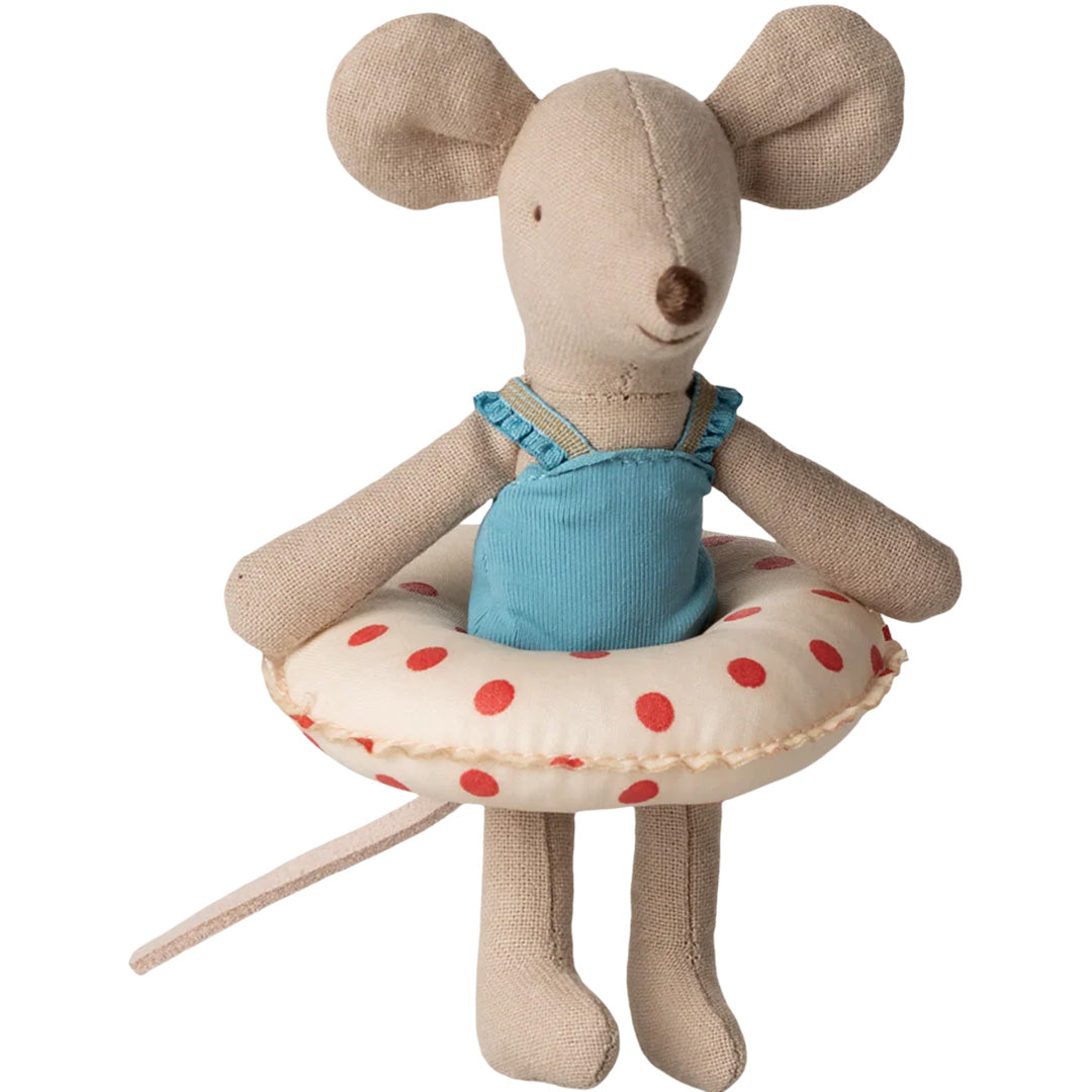 maileg knuffelmuis kleine zus met zwemband - rode stippen - 11 cm | 17-6102-00 | 