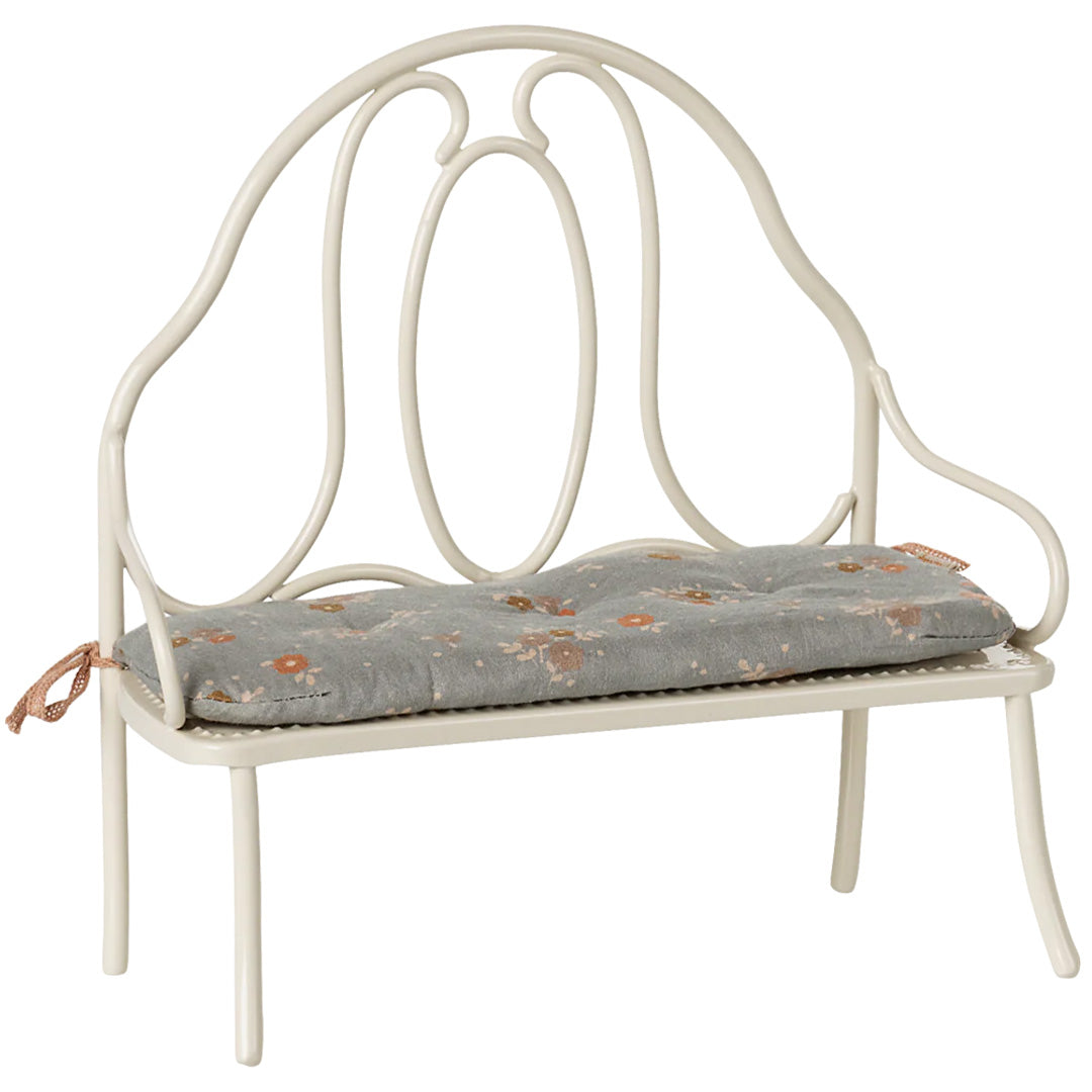 maileg-poppenhuisbankje-vintage-off-white-18-cm-11-5112-00-1