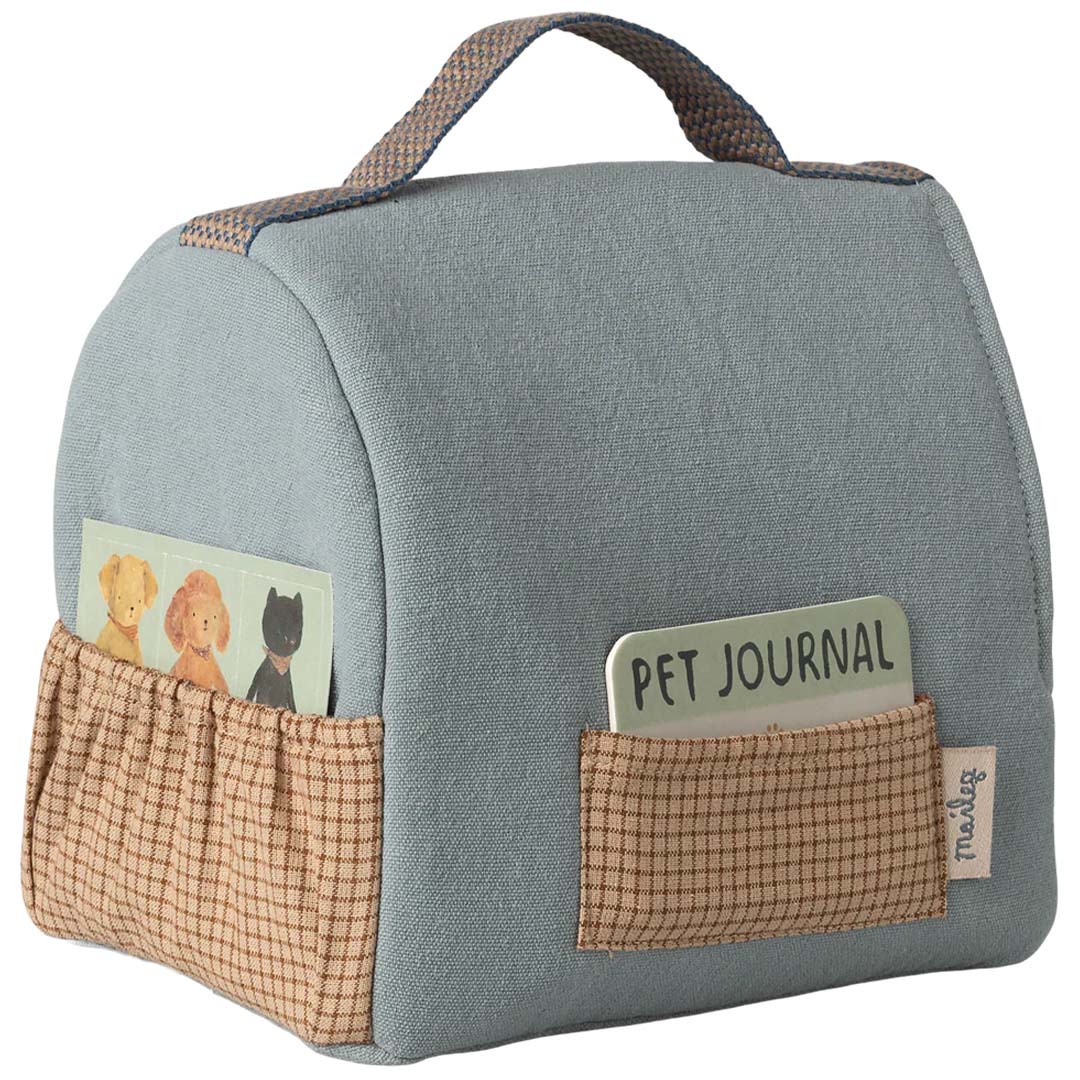 maileg poppenreistas voor huisdier - dusty blue - 19 cm | 16-6915-01 | 3