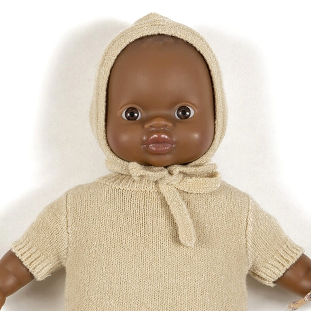 minikane poppenmuts élie crème - 28 cm  | CB.10.178 | 1