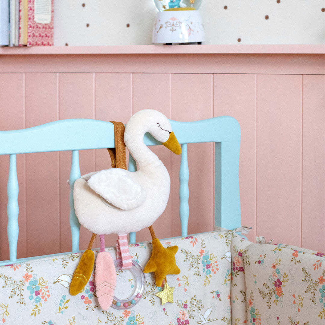 moulin roty activiteitenknuffel hanger zwaan la petite école de danse - 32 cm | 667081 | 1