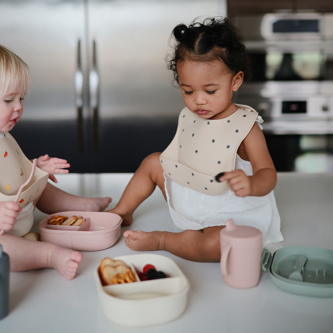 mushie lunchbox met bestek - ivory | 70.063.02 | 3