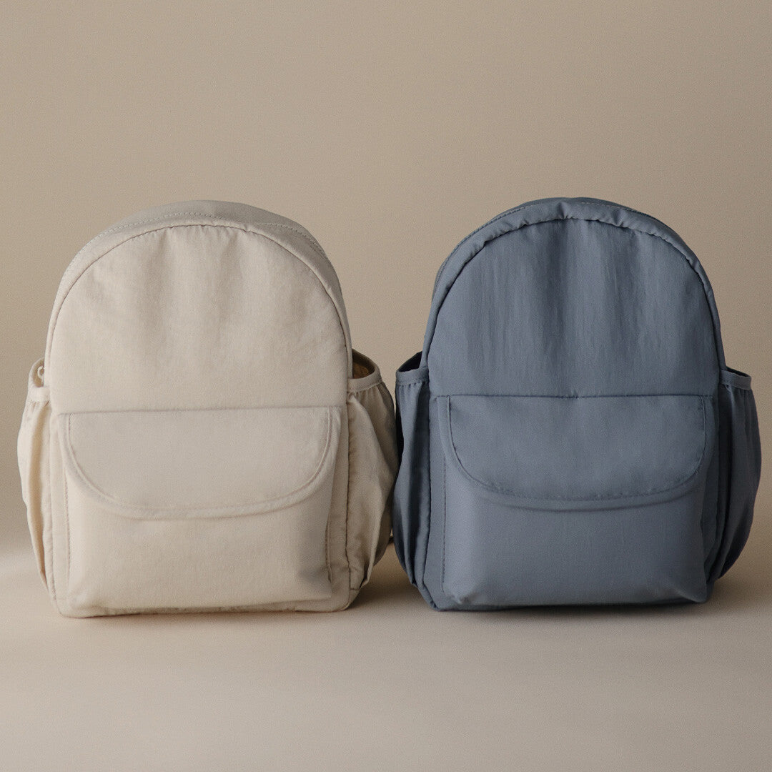 mushie peuterrugzak fog - 28 cm | 70.069.03 | 3