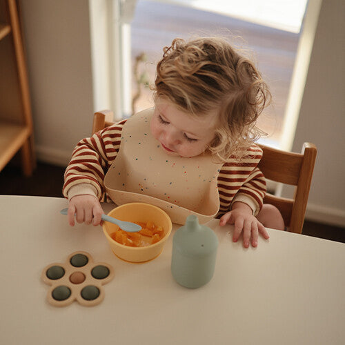 mushie siliconen babylepels pale daffodil - 2st | 70.016.10 | 1