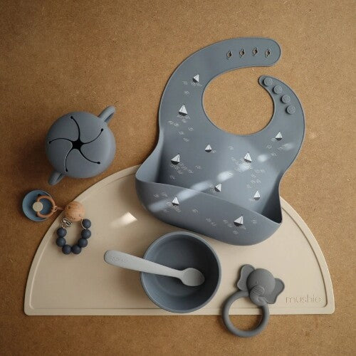 mushie siliconen kinderkom met zuignap - tradewinds | 70.018.47 | 3