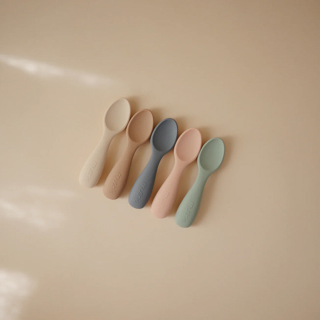 mushie siliconen kinderlepels blush - shifting sand - 2st | 70.080.02 | 5