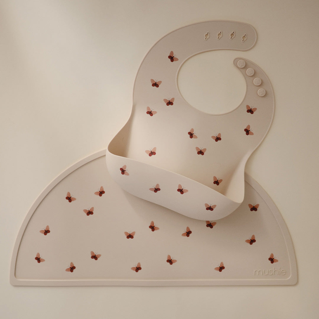 mushie siliconen slabbetje butterflies | 70.002.27 | 3