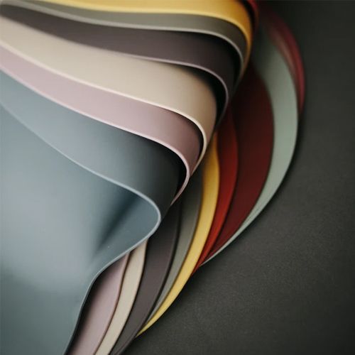 mushie siliconen slabbetje retro cars | 70.002.03 | 3