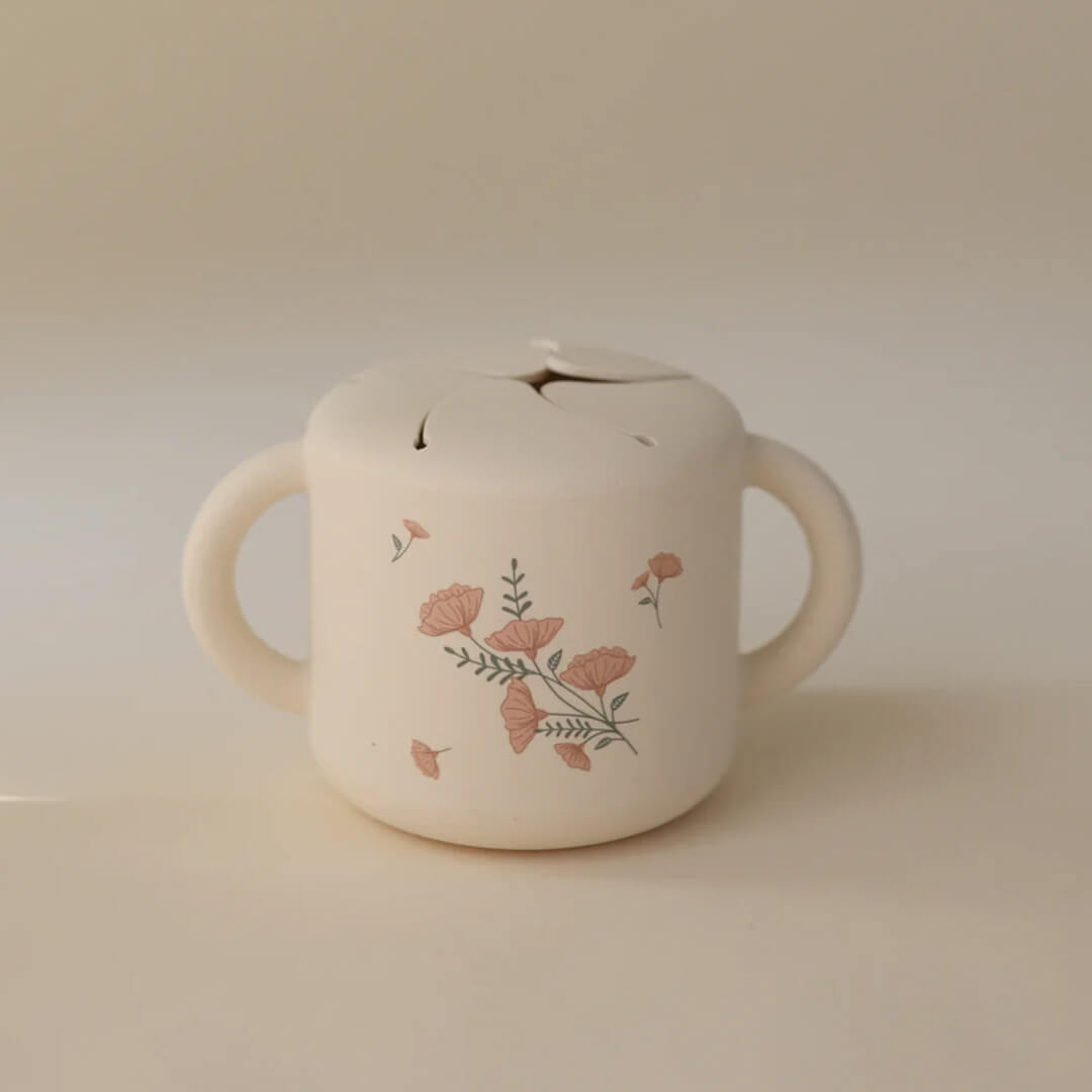 mushie siliconen snackbeker - pink flowers | 70.026.60 | 3