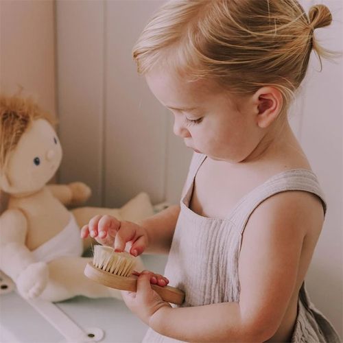 olli ella dinkum dolls poppenhaarborstel | OEKTOY-DKB-NA-O | 2