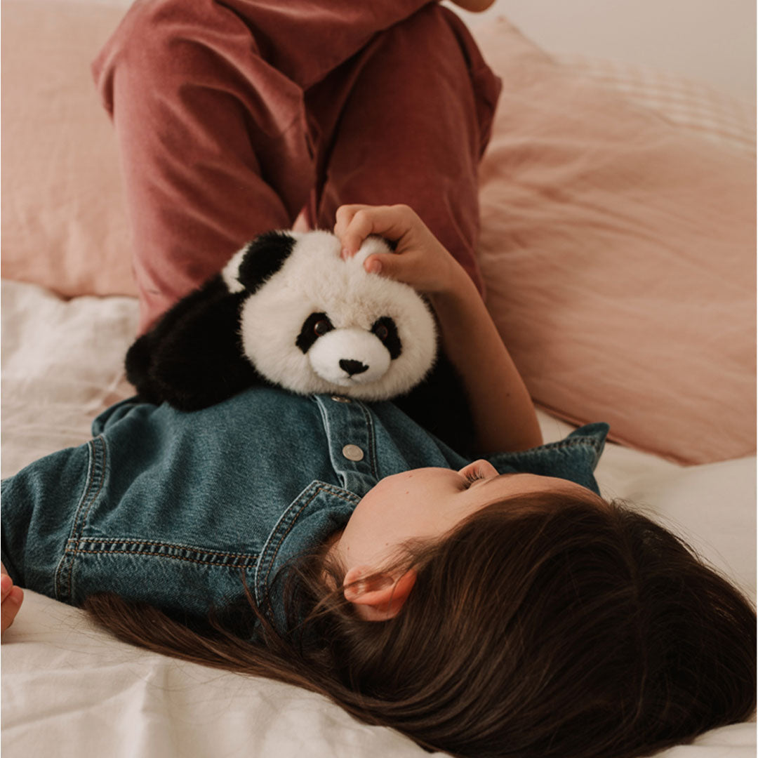 one love verzwaarde knuffel - panda peng - 32 cm | 5449719 | 6