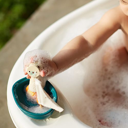 plan toys badspeelgoed zeilbootje en ijsbeertje | 5712 | 1