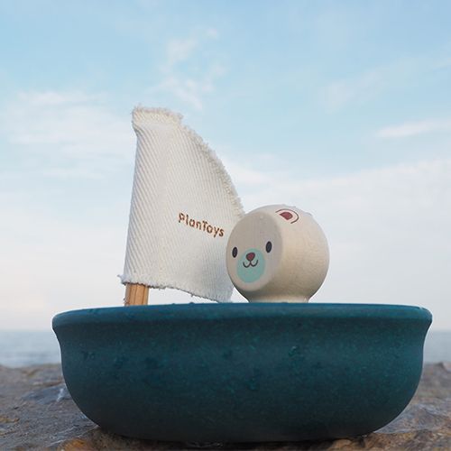 plan toys badspeelgoed zeilbootje en ijsbeertje | 5712 | 2