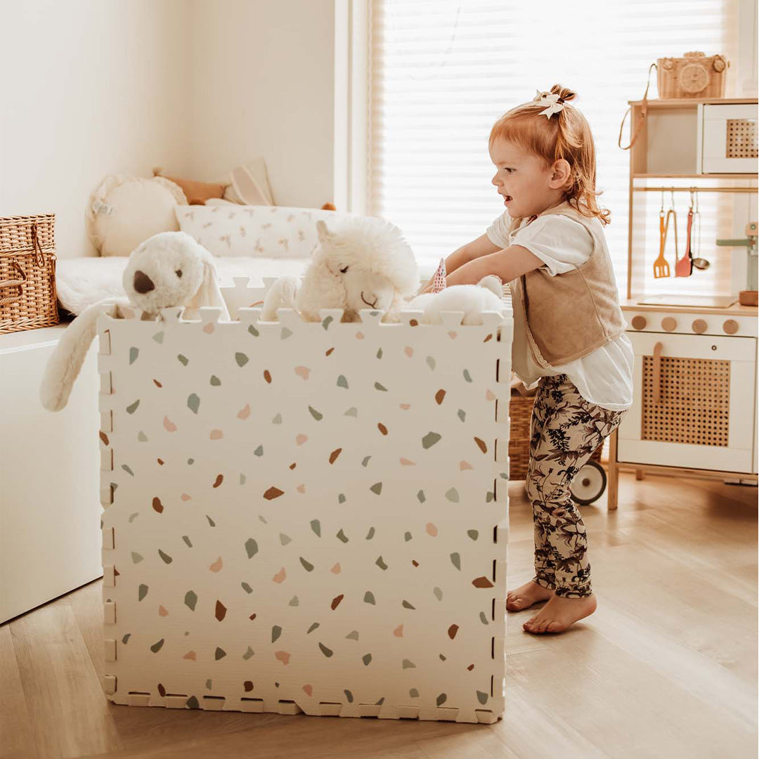 play&go 2-in-1 foam speelmat eevaa - village - 180x120 cm | 4895250600935 | 5