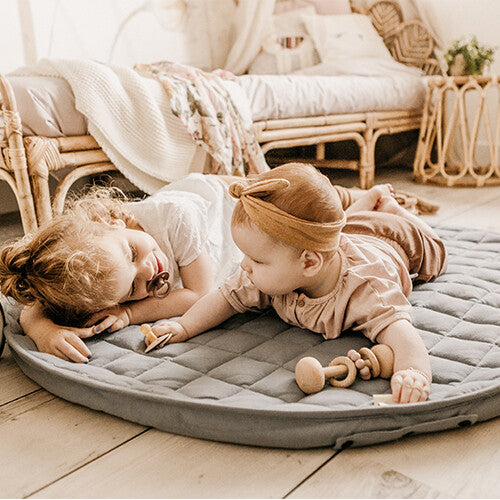 play&go soft baby speelkleed en reistas organic - meadow green | 4897095301305 | 9