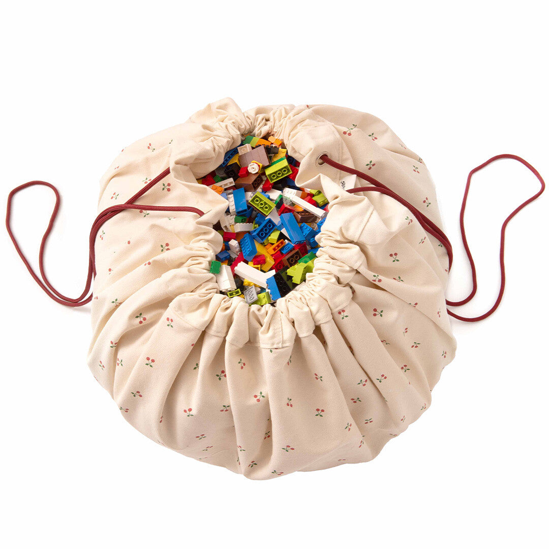 play&go speelkleed en opbergzak - cherry | 4895250600904 | 0