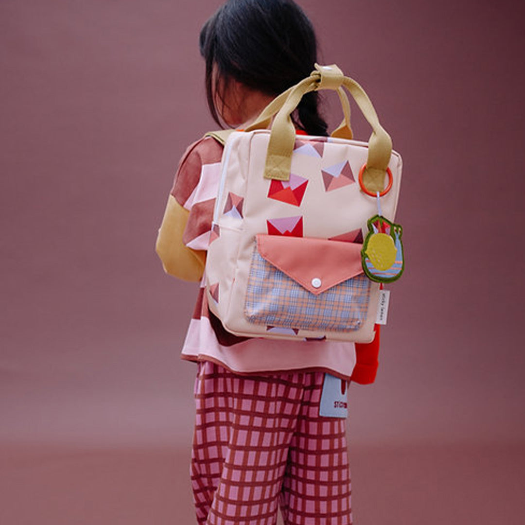sticky lemon peuterrugzak - snail mail - 26 cm | 1802362 | 2