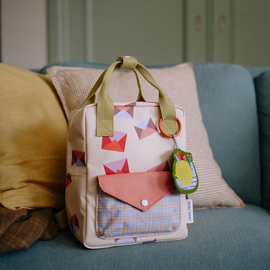 sticky lemon peuterrugzak - snail mail - 26 cm | 1802362 | 3