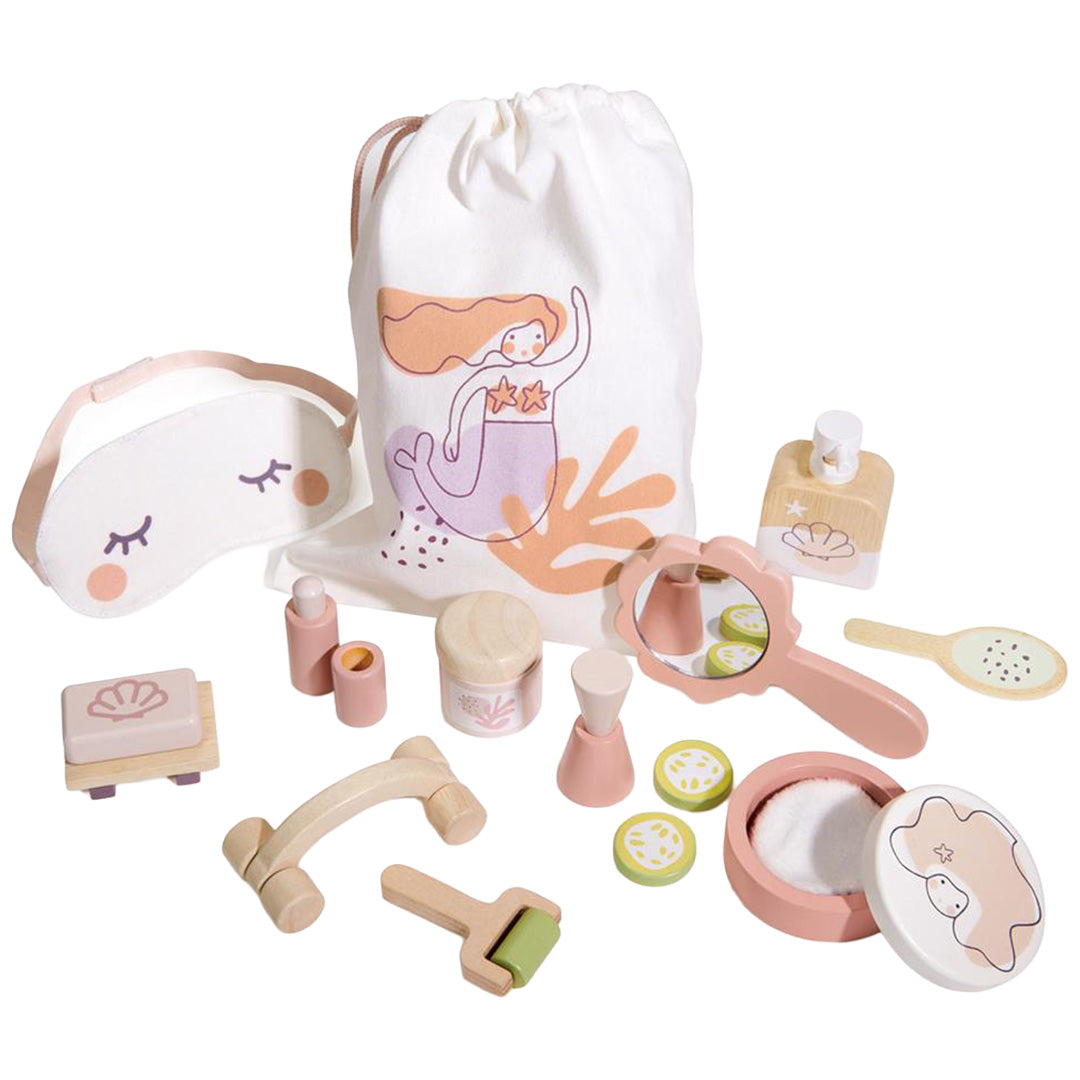 Tender Leaf Toys houten speelgoed wellness set met zeemeermin tas en diverse spa-accessoires.