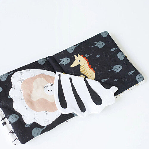 wee gallery knisperboekje peekaboo - ocean | WG-WG845 | 4