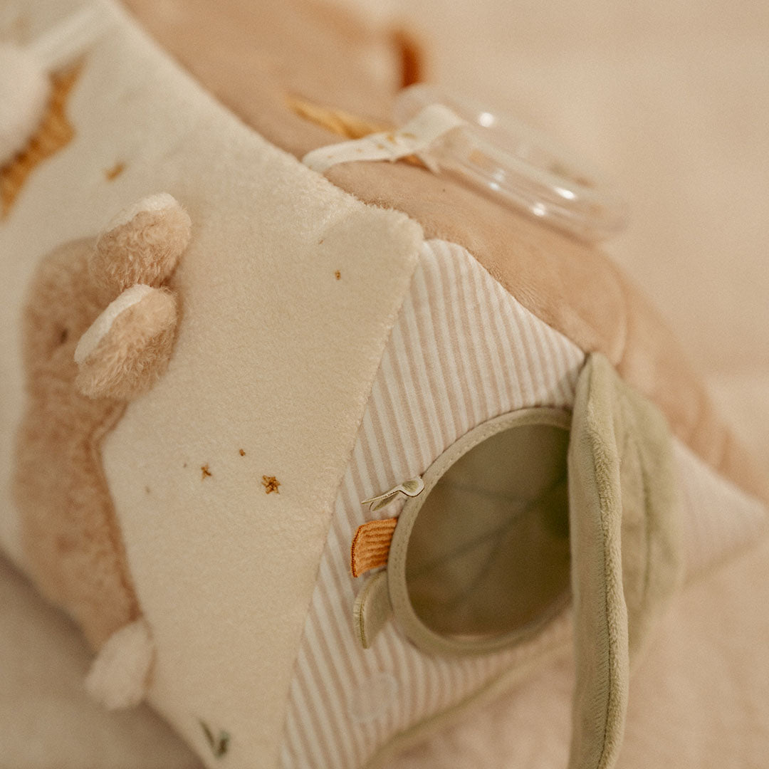 little dutch activiteitendriekhoek newborn naturals | LD8423 | 5